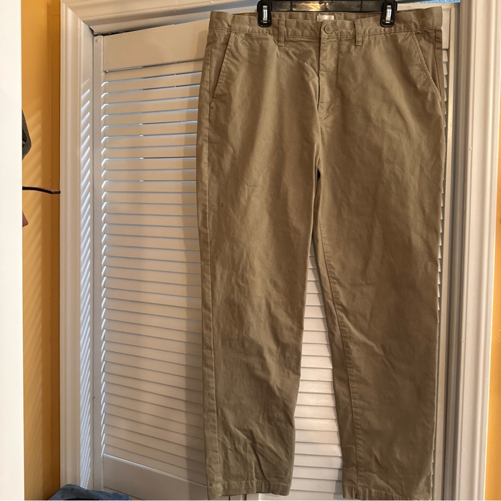 H&M Men's Khaki Chinos